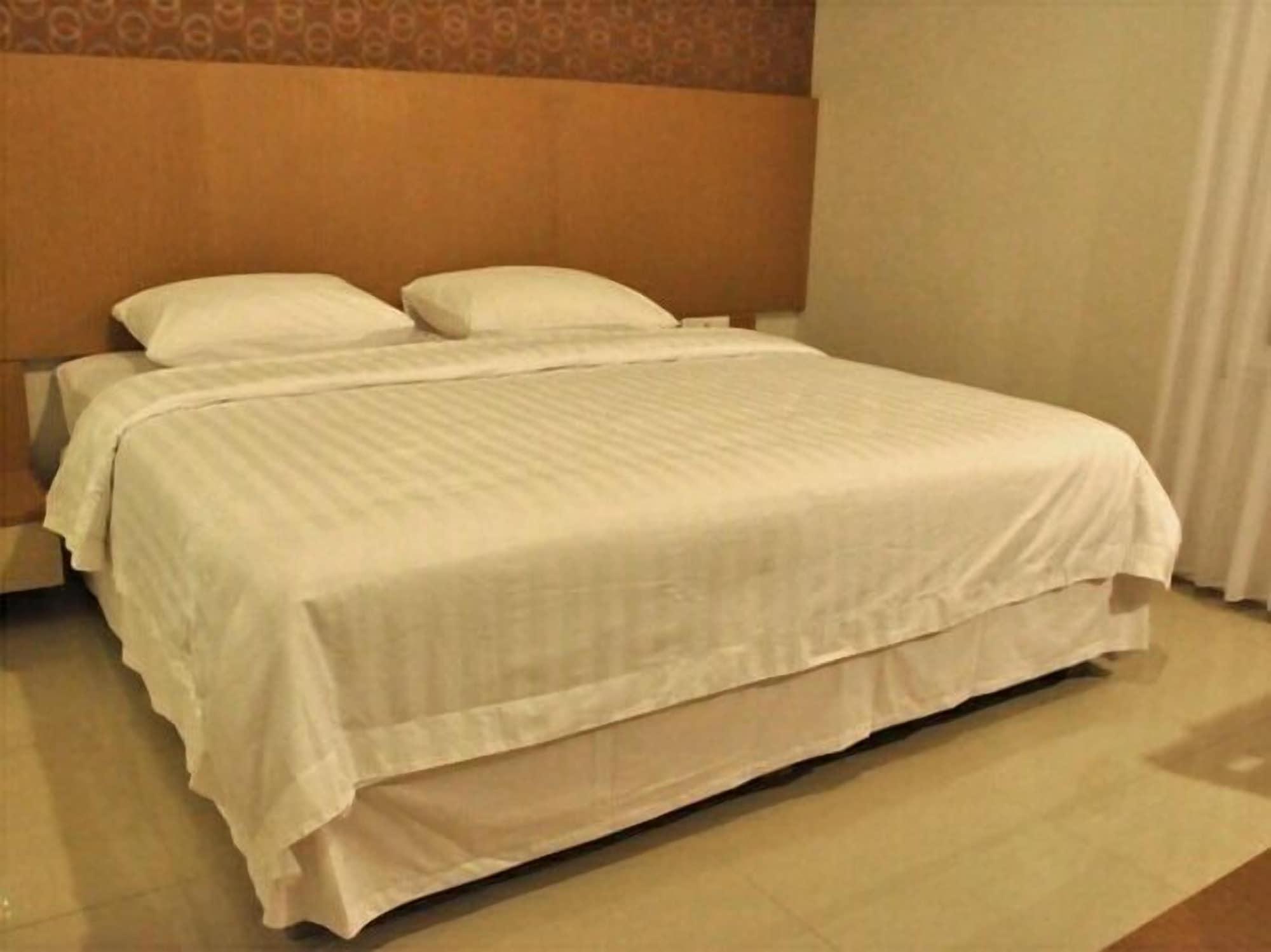 Andelir Hotel Bandung Exterior foto
