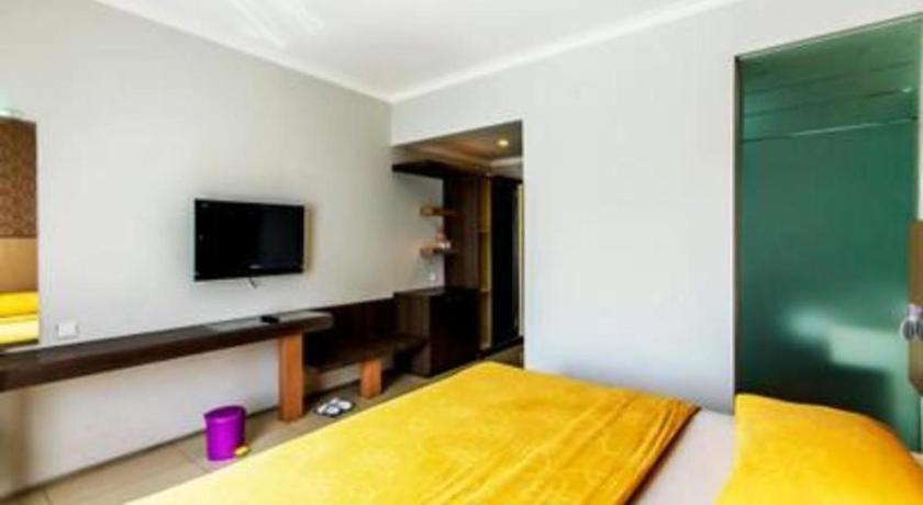 Andelir Hotel Bandung Exterior foto