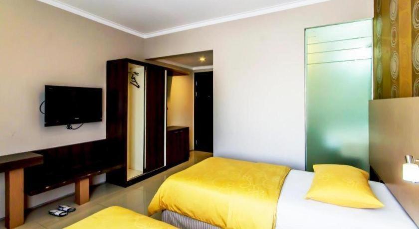 Andelir Hotel Bandung Exterior foto